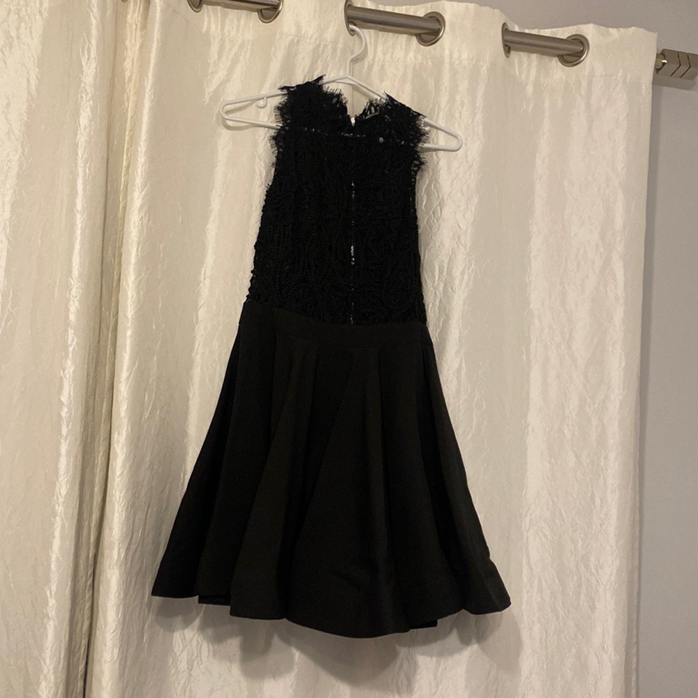 Womens mini dress. Worn once so it is in great condition.
